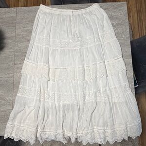 NWT Cupio Blush embroidered double lined white maxi skirt size XL